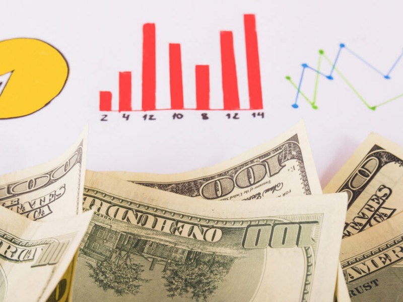 Hình ảnh minh họa dòng dữ liệu và tương tác người dùng